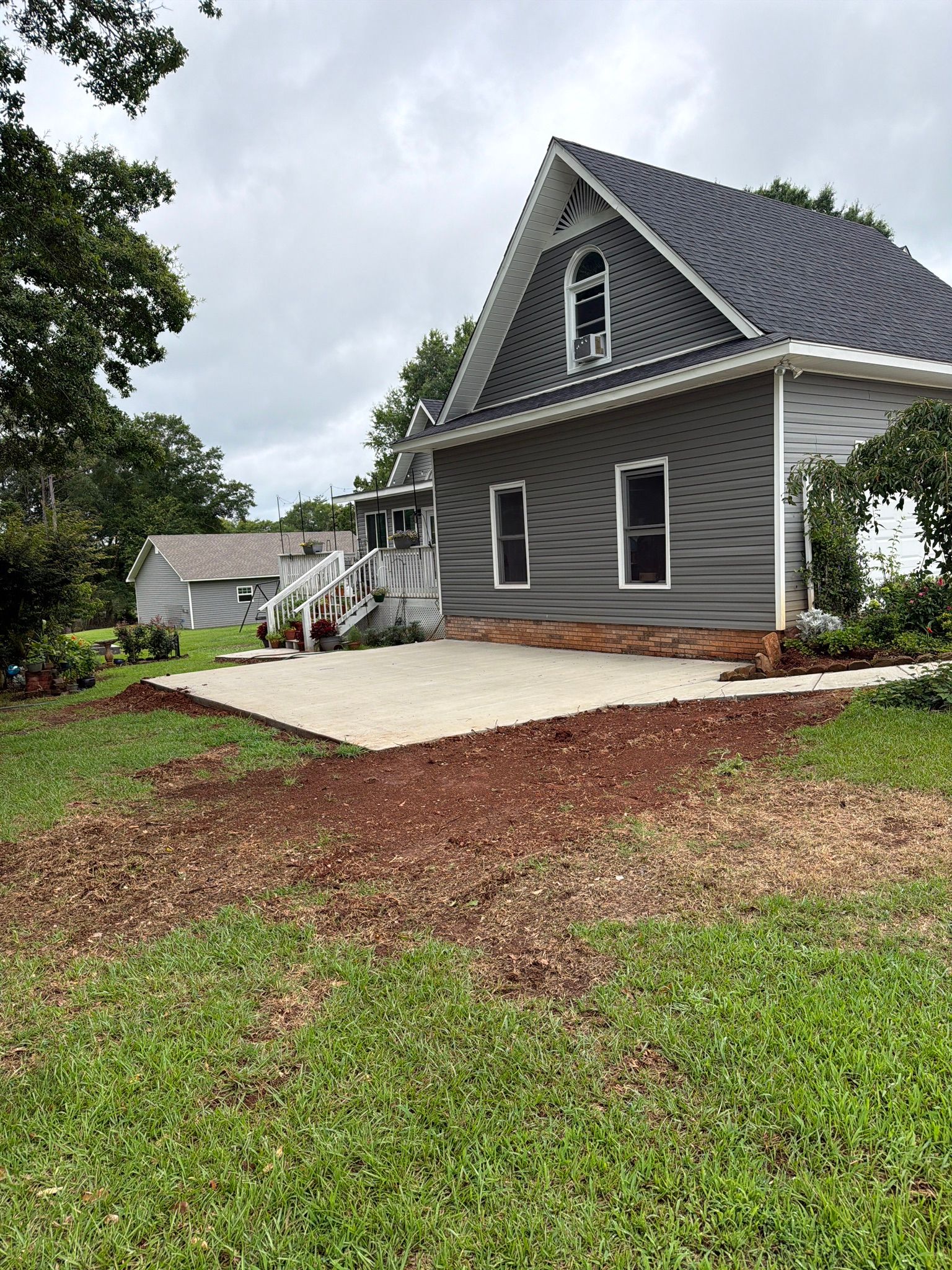Covered Porch Addition In Cropwell, Alabama